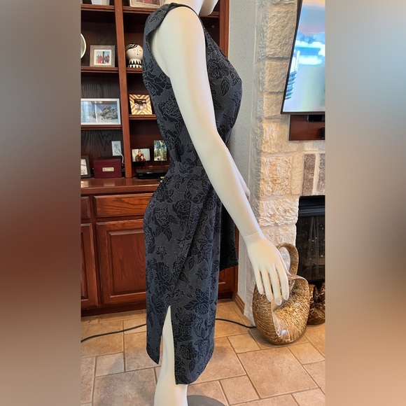 Mossimo Black Midi Dress with White Floral Design Size Medium - Picture 4 of 10